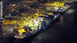 Container-Terminal Bremerhaven bei Nacht